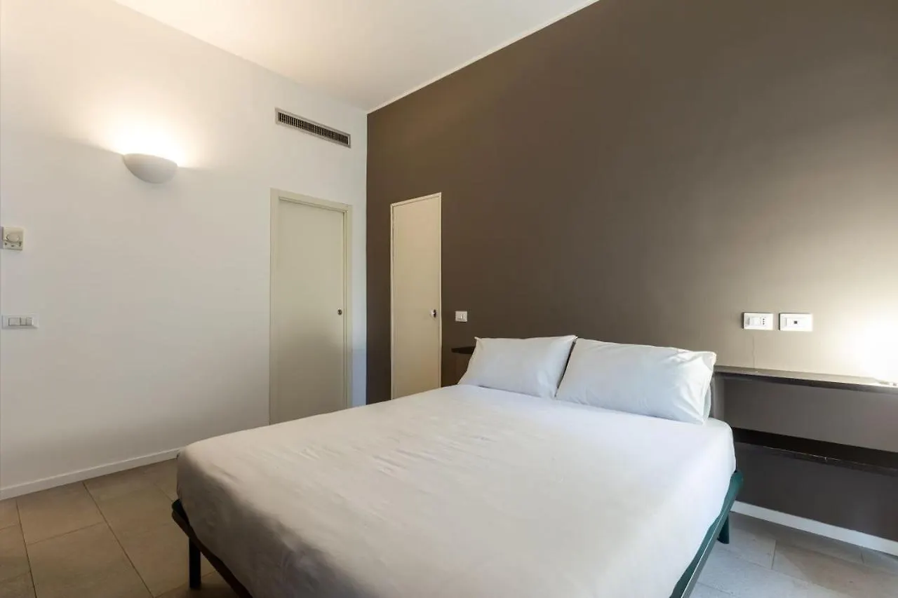 Apartment In Brera-Fatebenefratelli-Porta Nuova-Milano