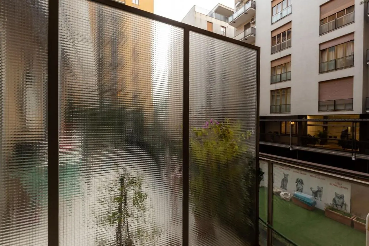 Apartment In Brera-Fatebenefratelli-Porta Nuova-Milano